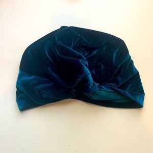 Teal stretch velvet hair cover (1589)